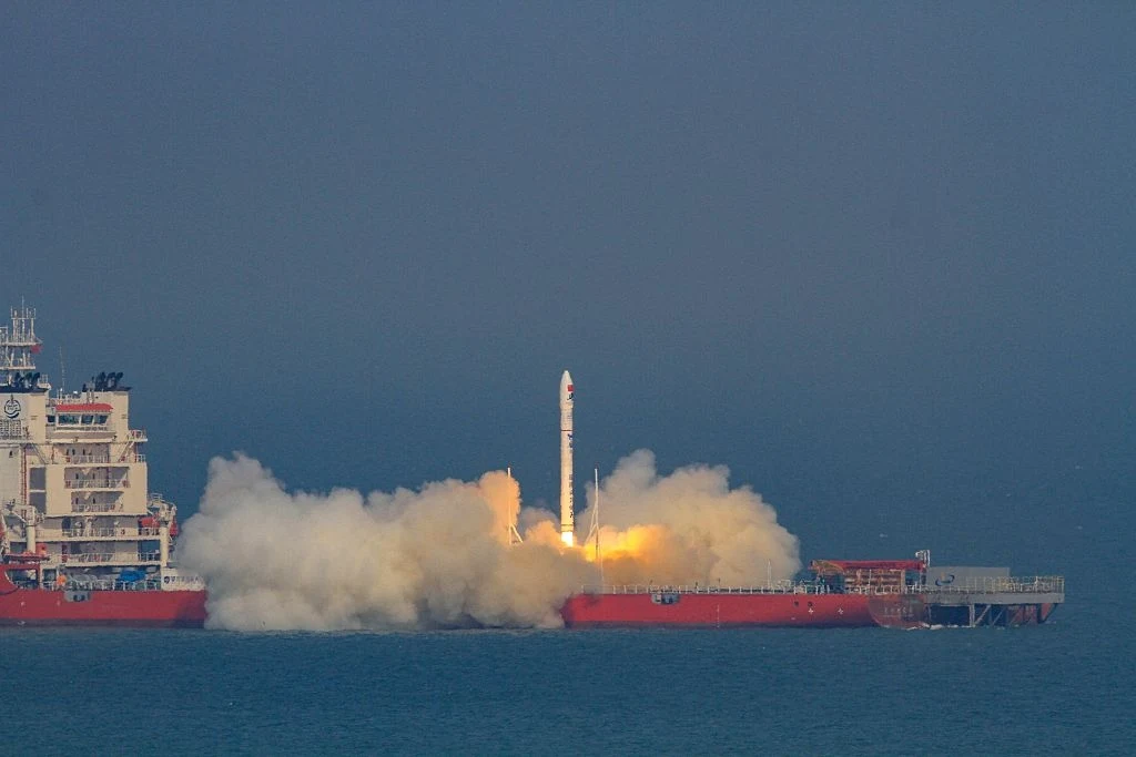 Wystrzelenie chińskiej konstelacji czterech satelitów Internetu Rzeczy (IoT) na orbitę okołoziemską