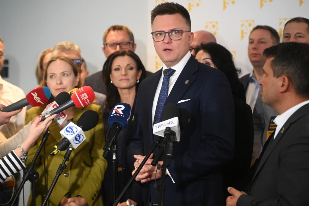 Szymon Hołownia zadeklarował, że nie będzie się ubiegał o funkcję przewodniczącego Polski 2050 Szymon Hołownia zadeklarował, że nie będzie się ubiegał o funkcję przewodniczącego Polski 2050