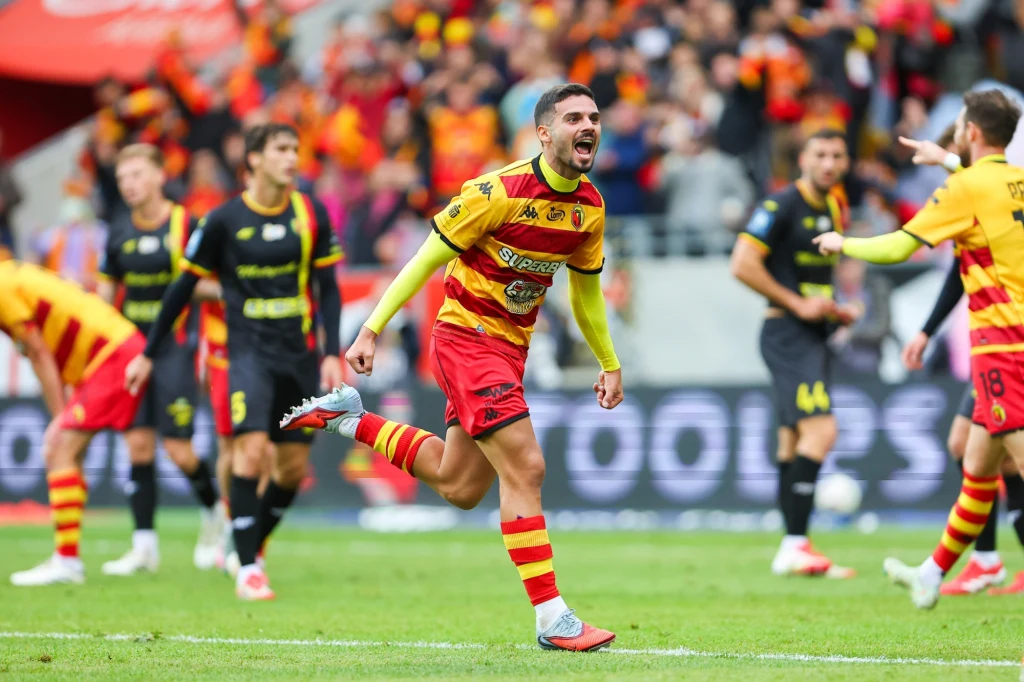 Sergi Lozano cieszący się z gola w meczu z Koroną Kielce Sergi Lozano cieszący się z gola w meczu z Koroną Kielce