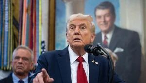 Dziennikarz dostał wiadomość SMS od Trumpa. "Całkowite unicestwienie"