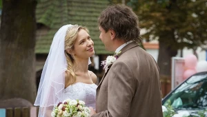 Paulina Gałązka w scenie z filmu "Szwagier"