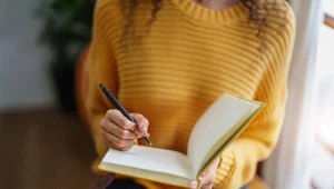 Dziennik emocji: czym jest i do czego służy?