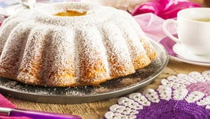 Babka z sezonowym owocem, którego prawie nie używamy do ciast. Hiszpański przepis robi furorę