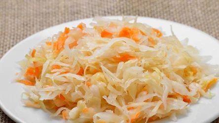 Kapusta kiszona z przepisu Ewy Wachowicz wychodzi idealna. 