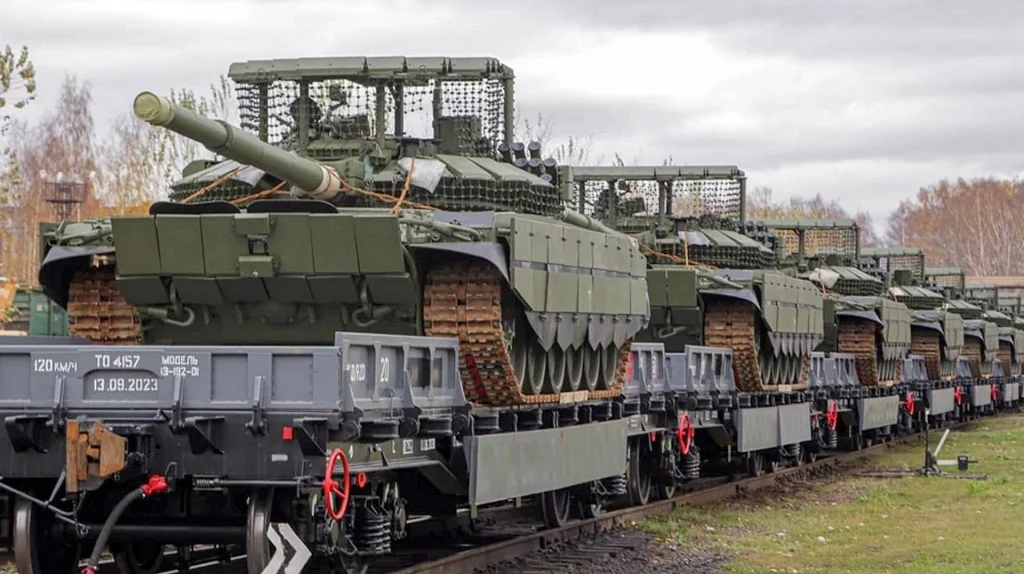 Ogromny transport rosyjskiej ciężkiej broni Ogromny transport rosyjskiej ciężkiej broni