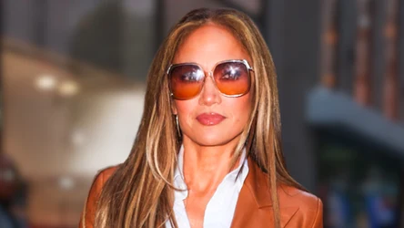 Jennifer Lopez bryluje w Nowym Jorku. Tym razem w zupełnie innym stylu - dojrzałe kobiety go pokochają