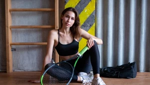 Squash to sport, który nie tylko poprawia kondycję, ale też redukuje stres i wzmacnia serce