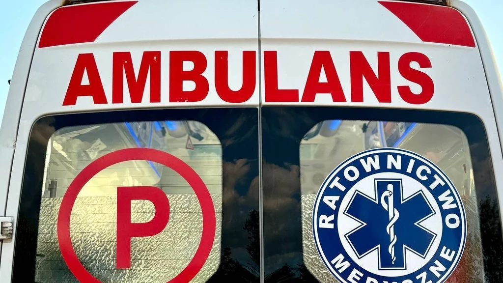 Kierowca wjechał w grupę pieszych. Wypadek na Pomorzu Kierowca wjechał w grupę pieszych. Wypadek na Pomorzu