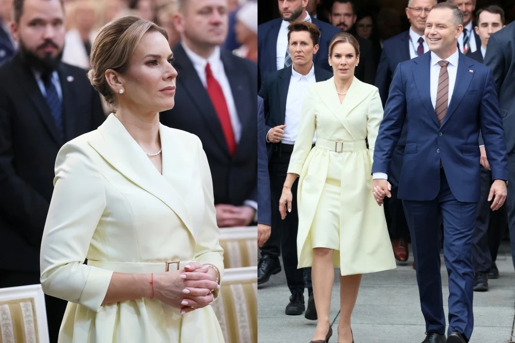 Marta Nawrocka i jej styl Elegancko ubrana kobieta w jasnożółtej sukience stoi wśród oficjalnie ubranych osób, następnie idzie trzymając za rękę mężczyznę w garniturze, otoczona przez grupę ludzi.