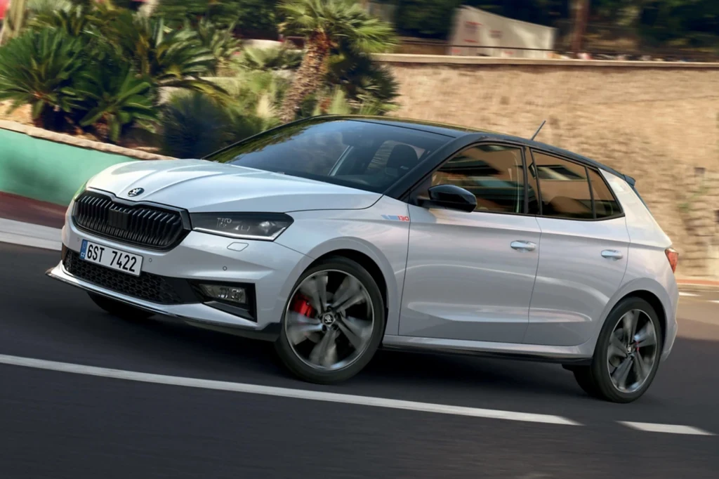 Fabia 130 Sport to nowa, limitowana wersja Skody Fabii. Fabia 130 Sport to nowa, limitowana wersja Skody Fabii.