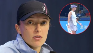 Świątek stanęła jak wryta. Kuriozalne sceny w Wuhan. I ta mina