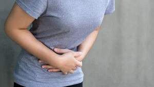 Tak nieświadomie szkodzisz pęcherzowi. Wzrasta ryzyko infekcji i nowotworu