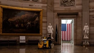 Shutdown rządu USA: kontraktorzy bez wypłat, walka o przetrwanie (zdj. ilustracyjne)