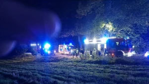 Wypadek w woj. pomorskim. Auto wjechało w grupę chłopców