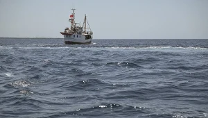 Izrael przechwycił kolejną flotyllę płynącą do Strefy Gazy z pomocą humanitarną. Zdj. ilustracyjne statku należącego do Koalicji Flotylli Wolności