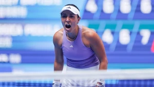 Sześć piłek meczowych i to było mało. 55. rakieta świata zaskoczyła Pegulę