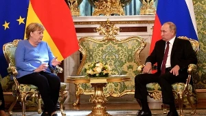 Była kanclerz Niemiec Angela Merkel i prezydent Rosji Władimir Putin