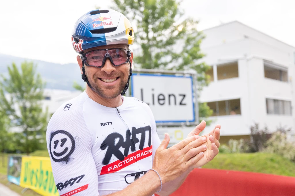 Benjamin Karl Benjamin Karl