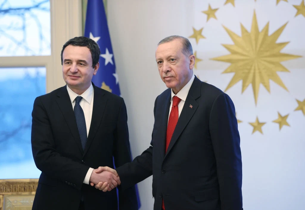 Premier Kosowa Albin Kurti oraz prezydent Turcji Recep Tayyip Erdogan