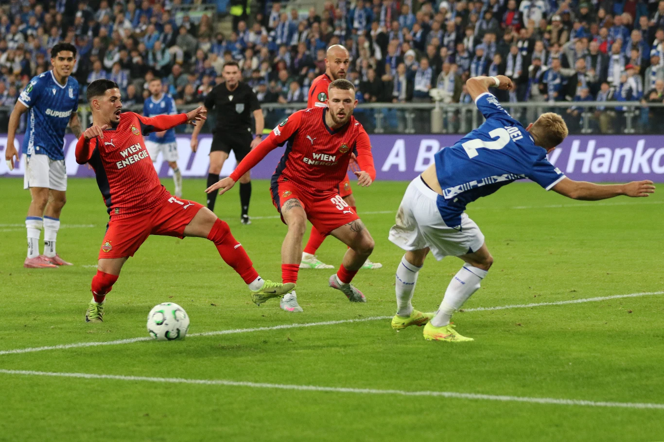 Lech w 21. minucie prowadził już 2:0 z Rapidem