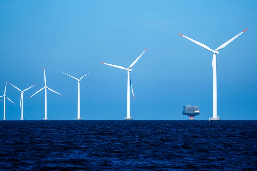 Duński gigant offshore Orsted zapowiada cięcia kadrowe