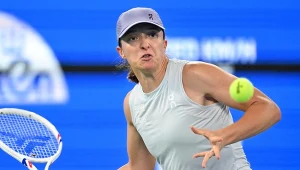 Iga Świątek rywalizowała z Belindą Bencić o awans do ćwierćfinału WTA 1000 w Wuhan