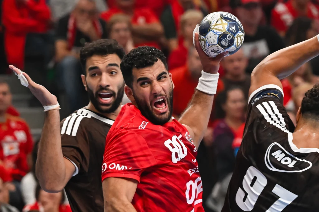 Gigantyczne emocje w Veszprem, Industria ruszyła w pogoń. Decydowała ostatnia akcja