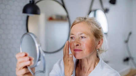 Jak poradzić sobie z kurzymi łapkami?