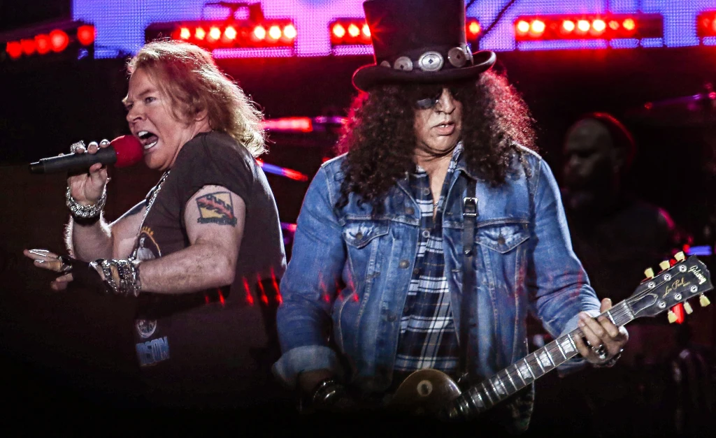 Guns N' Roses zapowiadają nowy album Guns N' Roses zapowiadają nowy album