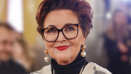 ​Subtelna (choć perłowa) elegancja, czyli Jolanta Kwaśniewska na wernisażu wystawy "Niech nas widzą!"