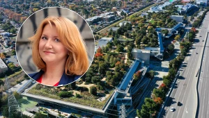 Sylwia Czubkowska o relacjach z big techami (zdj. w tle: widok na Dolinę Krzemową)