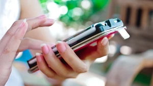 Wychodzisz z domu? Koniecznie wyłącz jedną funkcję w telefonie