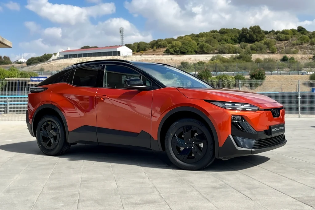 Odpowiednikiem Subaru Uncharted jest Toyota C-HR 
