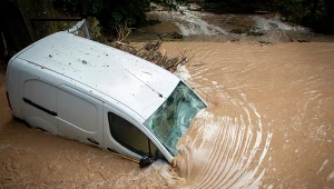 Burze i podtopienia na południu Europy. Niektóre pociągi wciąż nie kursują