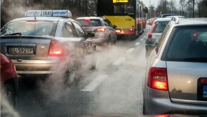Co dalej z podatkiem od aut spalinowych? Ministerstwo zabrało głos