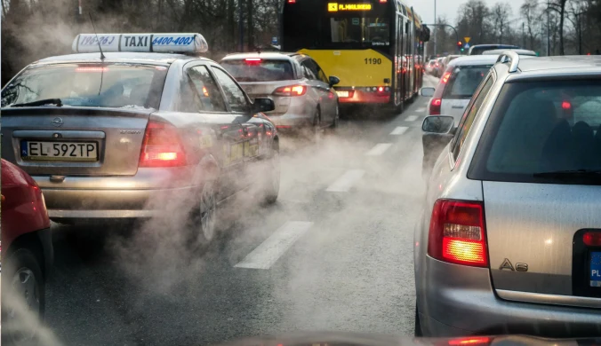 Czy kierowcy w Polsce muszą przygotować się na nowy podatek od samochodów spalinowych? Wyjaśniamy