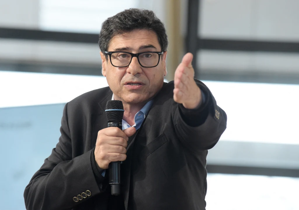 Noblista Philippe Aghion uważa, że Europa musi podjąć rękawicę rzuconą jej przez USA i Chiny