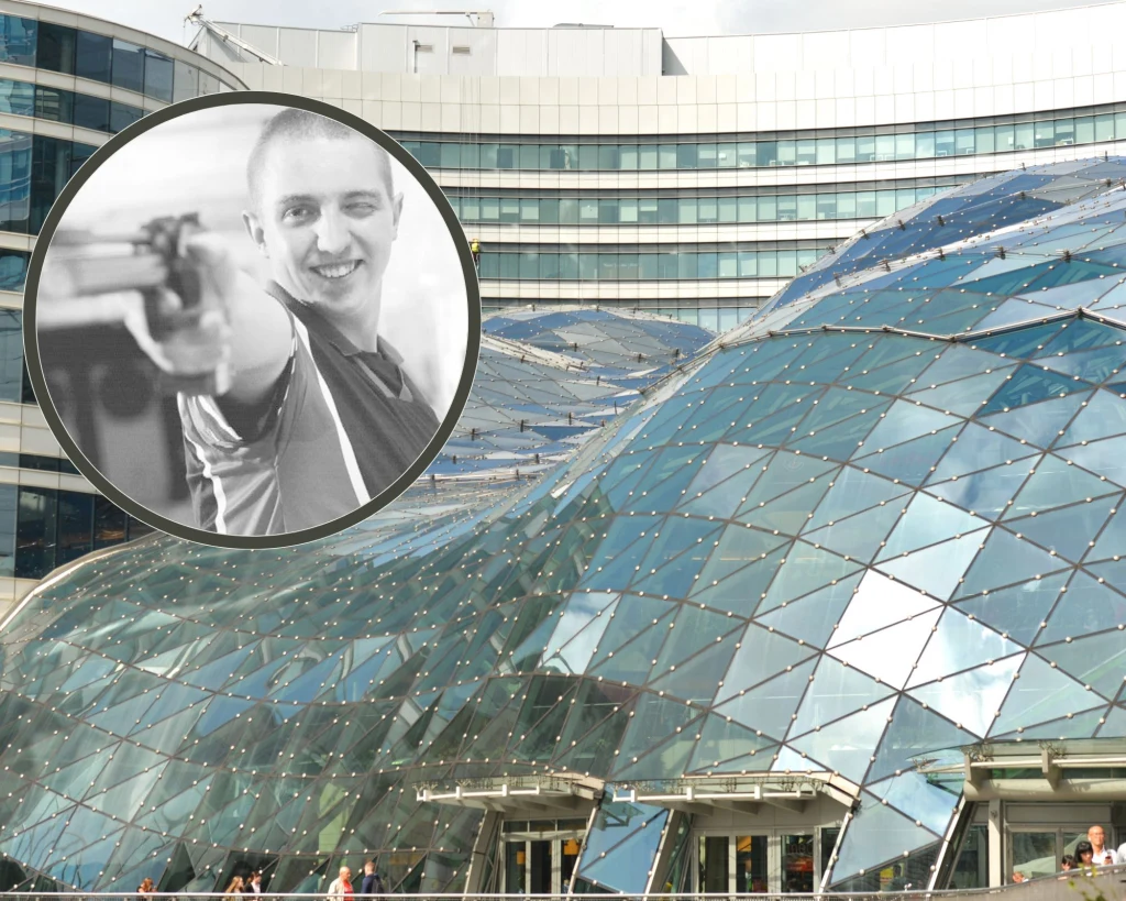Galeria handlowa Złote Tarasy. To tam zginął 15 lat temu Patryk Jakubowski (w ramce)