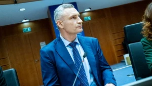 Polityczne trzęsienie ziemi w Kijowie. Mer zwolnił wpływowego urzędnika