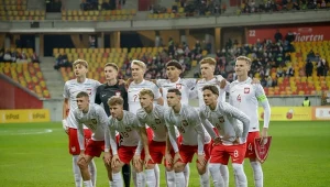 Polacy nie dali szans przeciwnikom. Popis Urbańskiego, gol stadiony świata