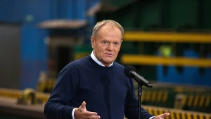 Donald Tusk w RFK. Zapowiada 500 miejsc pracy