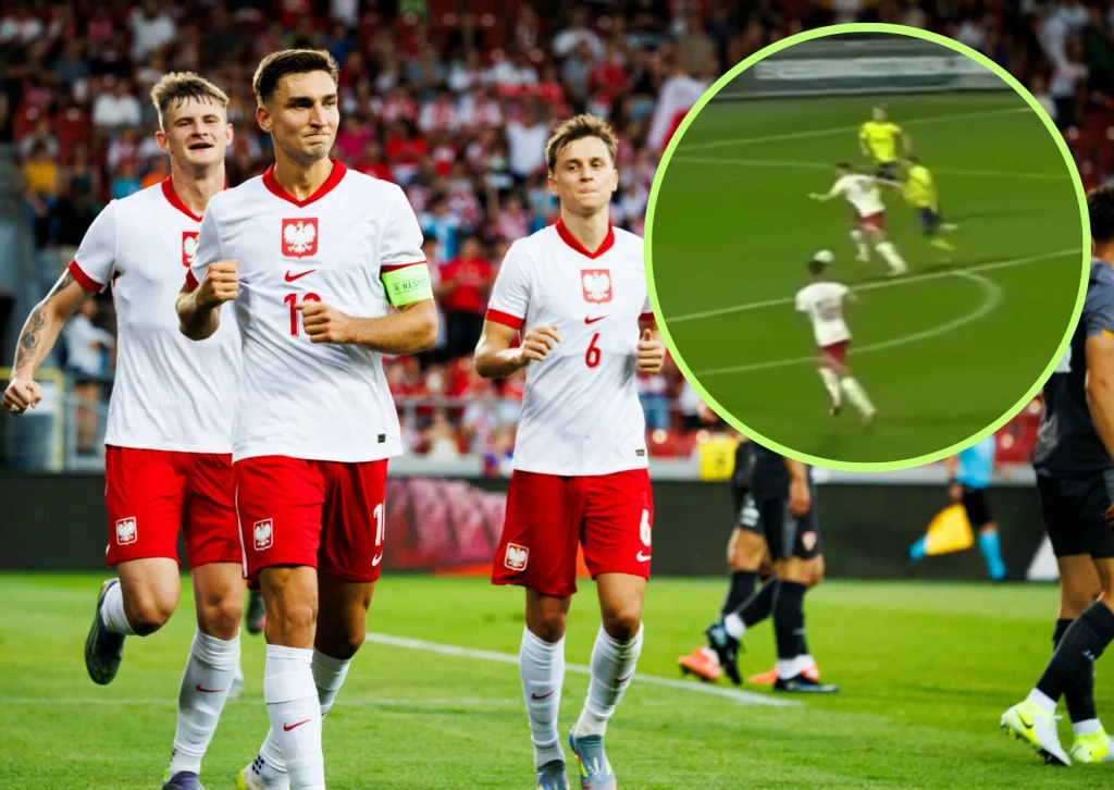 Na pierwszym planie Tomasz Pieńko, 05.092.2025 r. W kółku podczas meczu ze Szwecją (x.com/sport_tvppl) Grupa polskich piłkarzy w biało-czerwonych strojach świętuje na stadionie, a w prawym górnym rogu widoczny jest powiększony fragment meczu, ukazujący dynamiczną akcję na boisku.