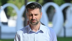 Krzysztof Śmiszek "bardzo poważnie chory". Robert Biedroń ujawnia