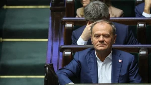 Koalicja 15 października traci wyborców. Jest świeży sondaż