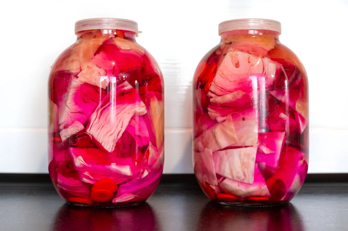 Kapusta kiszona po gruzińsku to prawdziwy rarytas, który zachwyca smakiem. Jak ją przygotować?