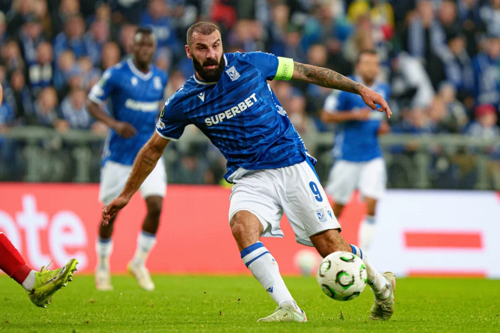 Kapitan Lecha Poznań - Mikael Ishak