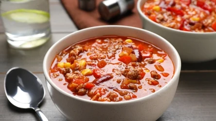 Jak przygotować smaczną i sycącą zupę?