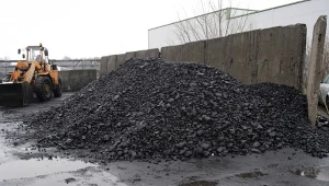 Sprzedaż węgla ma się świetnie. Na raty, z odroczoną płatnością, na telefon