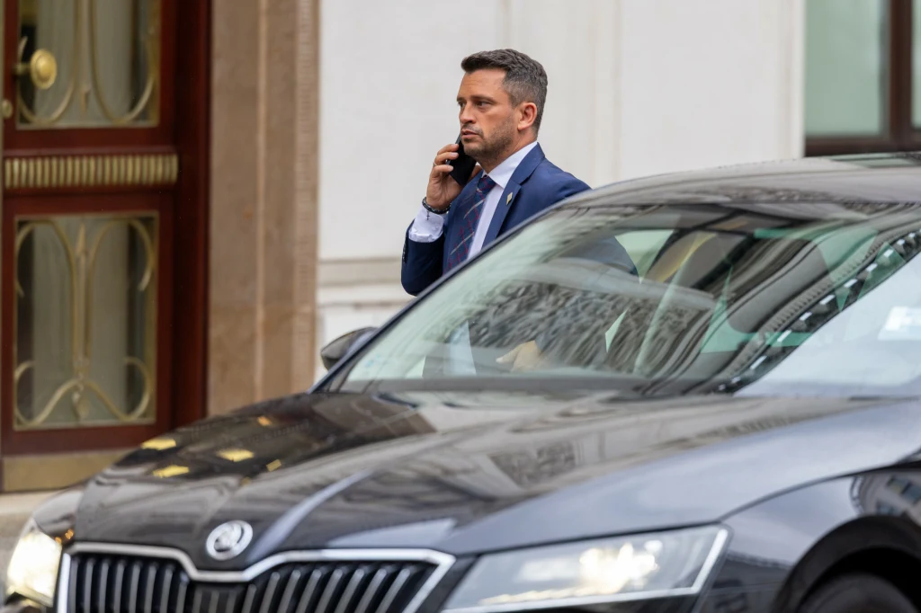 Paweł Śliz przed Sejmem Paweł Śliz przed Sejmem