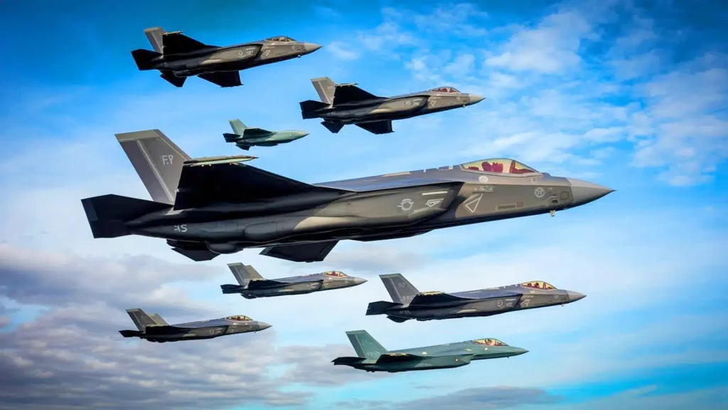 NATO ćwiczy użycie broni jądrowej w manewrach Steadfast Noon 2025 NATO ćwiczy użycie broni jądrowej w manewrach Steadfast Noon 2025